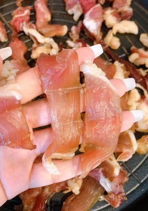 รูปของ หมูแดดเดียวรสเด็ด🥓style by barbie👩🏼‍🍳