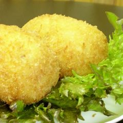 Our Family Recipe for Croquettes: Western-Style (includes tips) A picture of Our Family Recipe for Croquettes: Western-Style (includes tips).