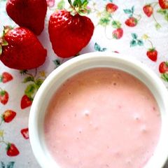 A picture of Milky Strawberry Cream Cheese.