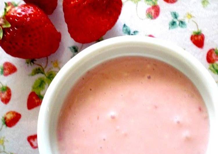Recipe of Perfect Milky Strawberry Cream Cheese