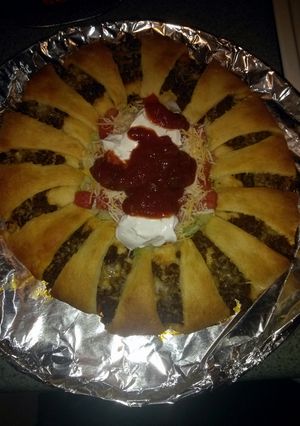 A picture of Crescent Roll Taco Bake.