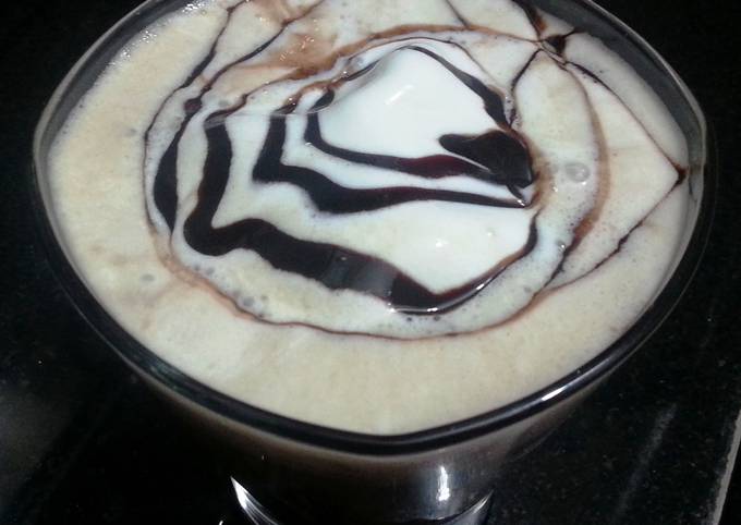 Semi Frozen Espresso with Vanilla Icecream / Affogato