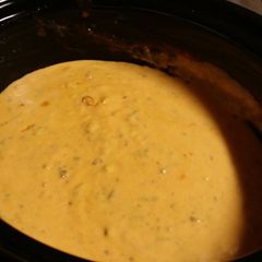 A picture of Cheesy Taco Dip.