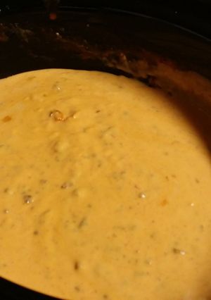 A picture of Cheesy Taco Dip.