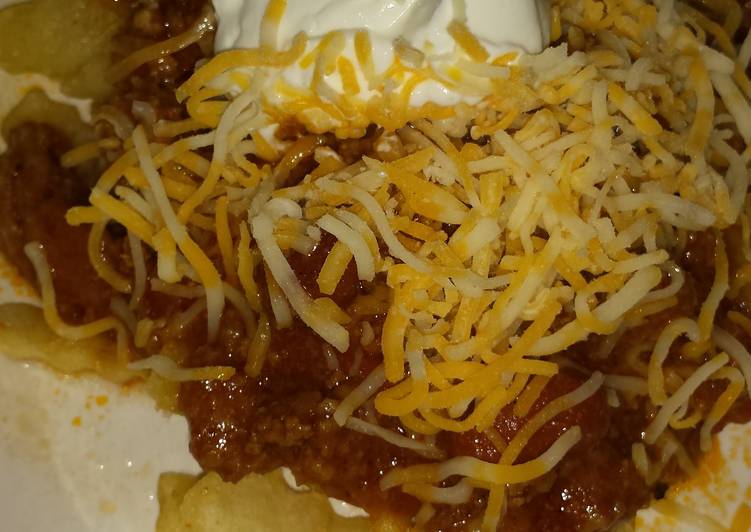Steps to Make Favorite Chili cheese fries
