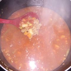 A picture of Super quick vegetable beef soup.