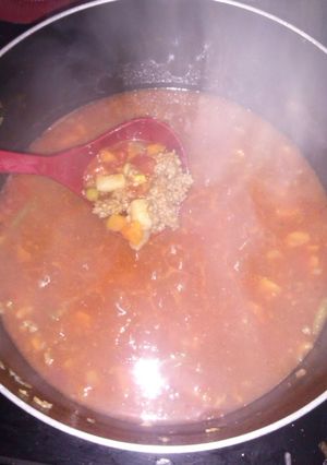 A picture of Super quick vegetable beef soup.