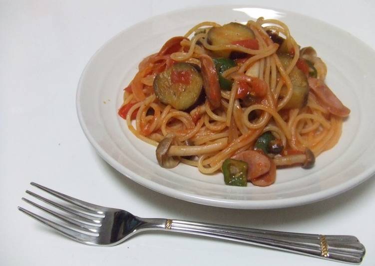 Easiest Way to Prepare Speedy My Daughter&#39;s Favorite Veggie-Filled Napolitan Spaghetti