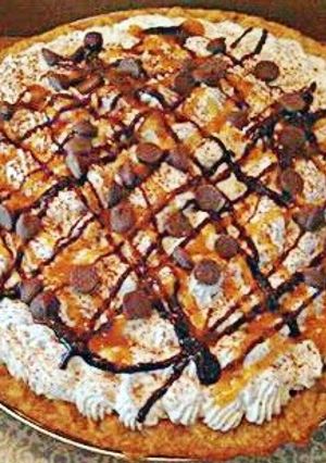 A picture of Ray's' Pumpkin Mousse Turtle Pie.