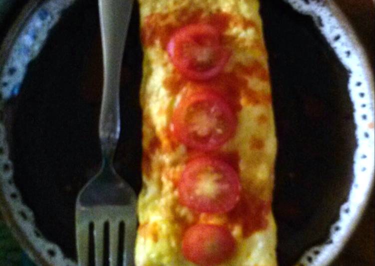 Picante and Cheese Omelette