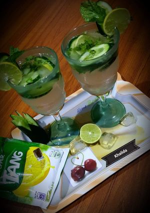 A picture of #Cucumber #lemon #mint #mojito.