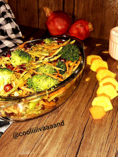 عکسی از دستور سالاد کلم بروکلی و هویج 🥦🥕