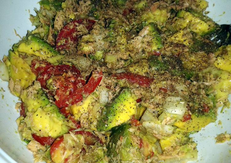 Creamy Avocado Tuna Salad Creamy Avocado Tuna Salad