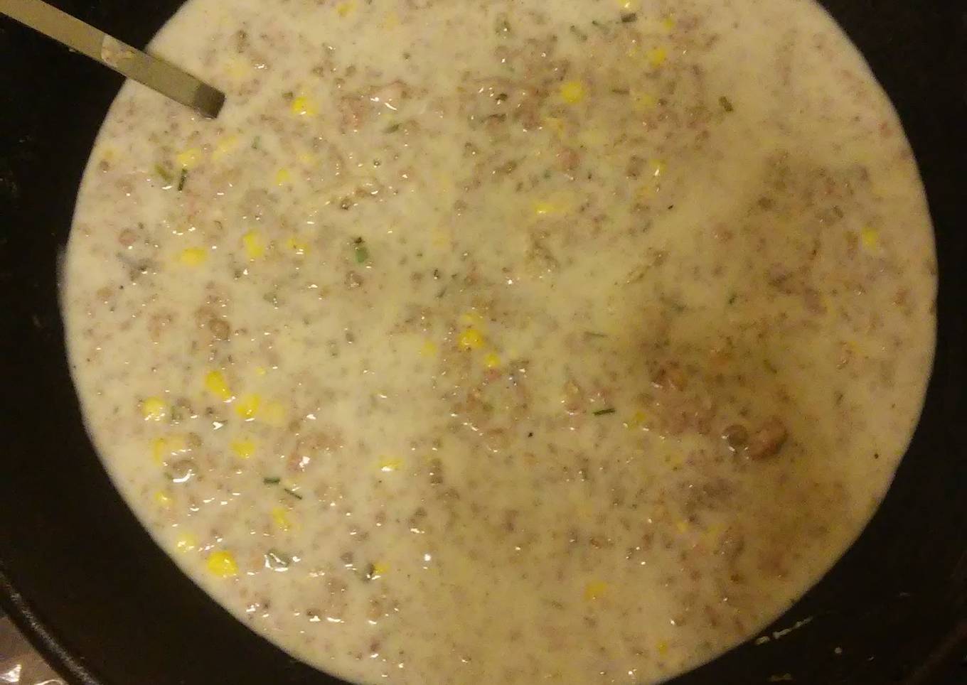 Hamburger and Sausage Gravy