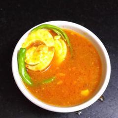 A picture of Egg curry.