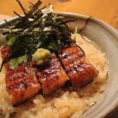 A picture of Dashi Chazuke with Broiled Eel.