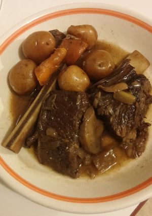 A picture of Tami's Beef short ribs.