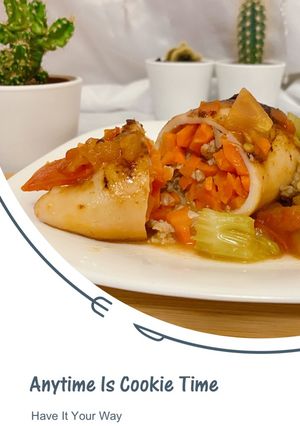 Hình của món Mực nhồi thịt sốt cà chua.