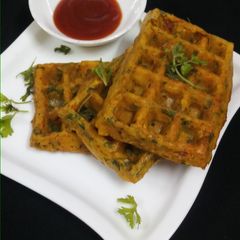 A picture of Moongh dal veggie waffle.
