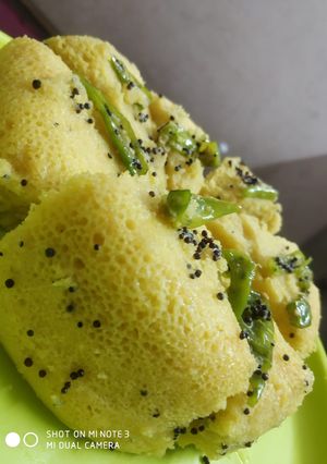A picture of Dhokla.