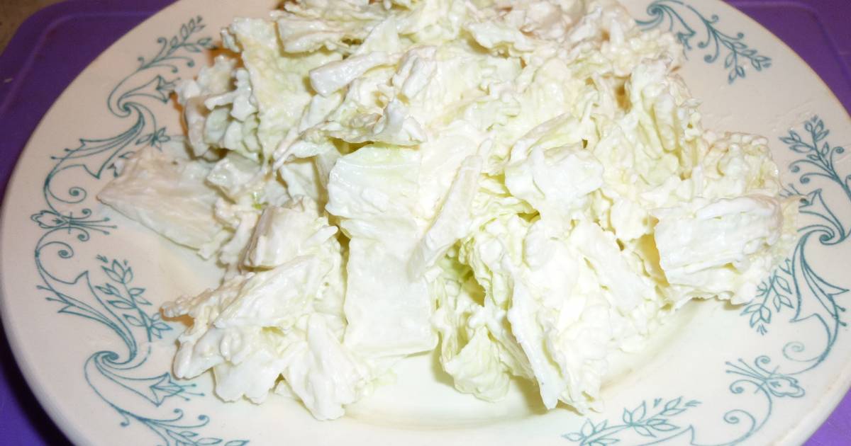 пекинская капуста с сыром и чесноком. пекинская капуста с сыром и чесноком. пекинская капуста с сыром и чесноком. рулетики из пекинской капусты с творогом. салат на листьях пекинской капусты.
