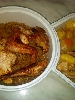 A picture of Brown rice with potato and carrot gravy.