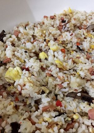 Foto resep Nasi goreng spam🐷