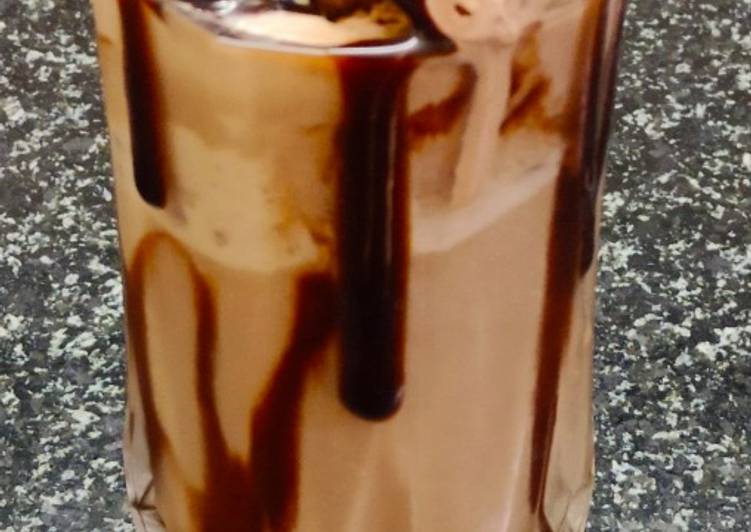Simple Way to Make Perfect Chocolate Frappe !!