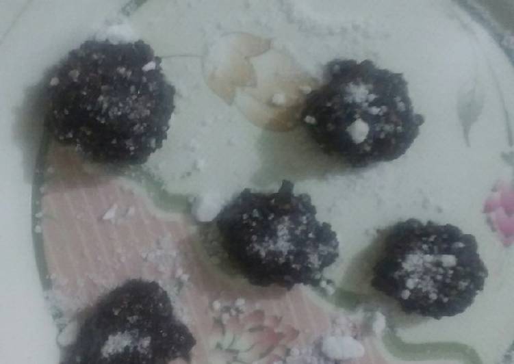 Steps to Make Homemade Oreo lollipop