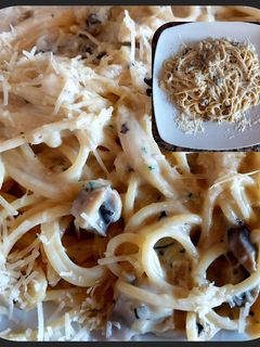 Una foto de Spaghetti con SALSA CARUSSO, vegetariana😉🤪