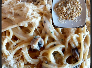 Una foto de Spaghetti con SALSA CARUSSO, vegetariana😉🤪