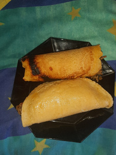 A picture of Bibim-mie telur rolade.