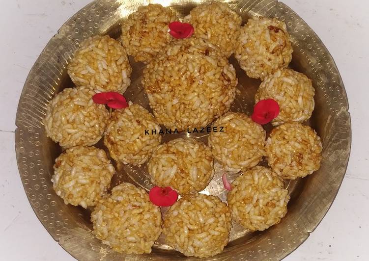 Moori or murmura ladoo or puffed rice balls