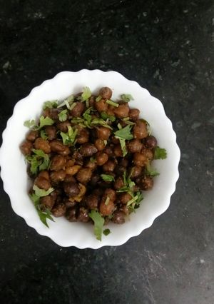 काले चने (Kaale chane recipe in hindi) रेसिपी मुख्य फोटो