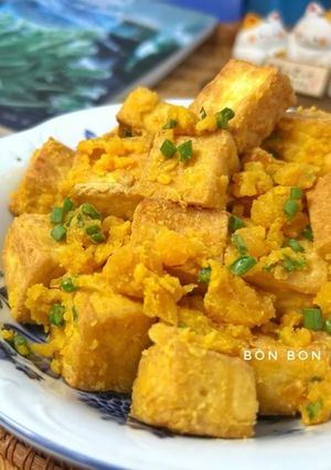 Hình của món Đậu Hũ sốt Trứng Muối.
