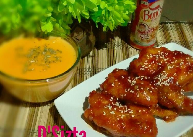 Spicy Wings with Cheese Sauce