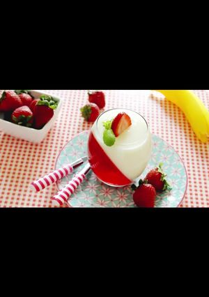 صورة لوصفة باناكوتا بالفراولة 🍓