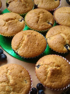 A picture of Vickys Blueberry Cupcakes, GF DF EF SF NF.