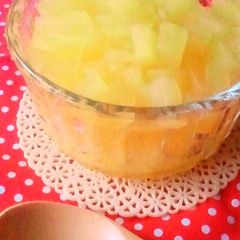 Easy Microwaved Apples A picture of Easy Microwaved Apples.