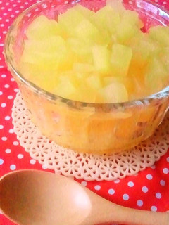 A picture of Easy Microwaved Apples.