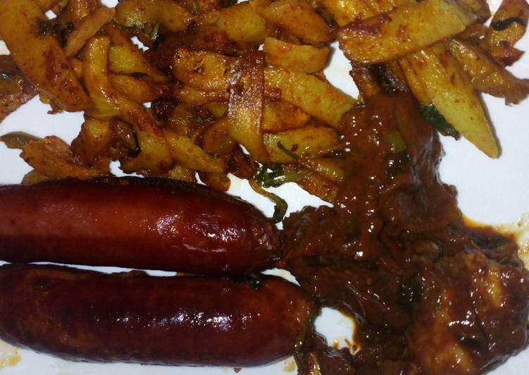 Chips masala, wetfry beef with sausages