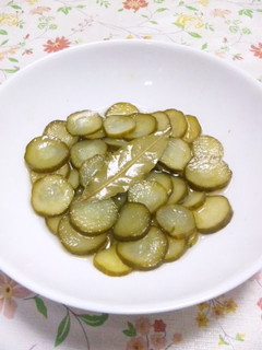 A picture of Easy Microwave-Made Cucumber Pickles.