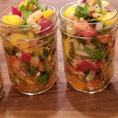 A picture of Mike's Tropical Spicy Salsa.