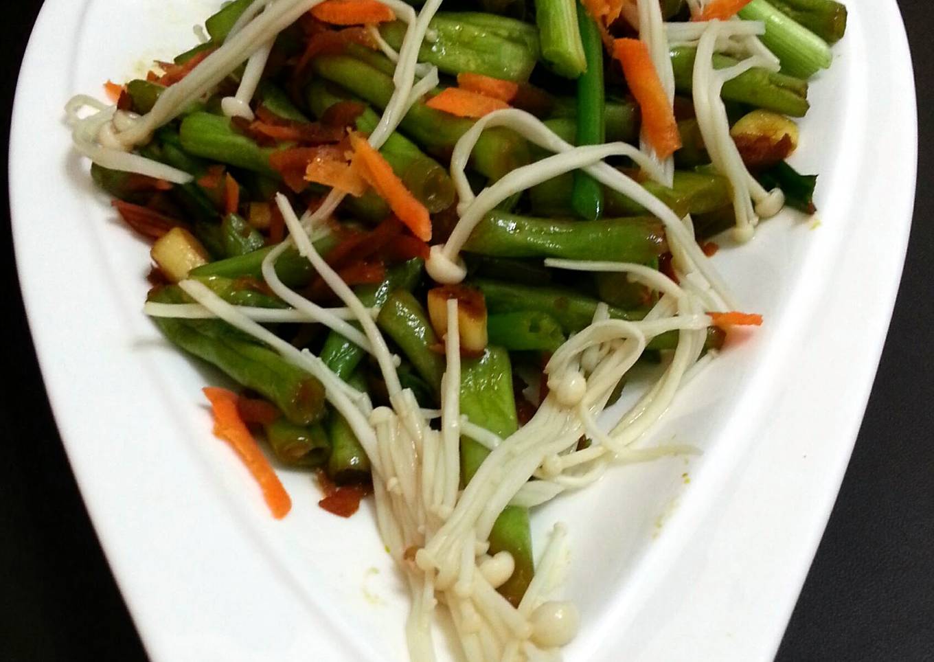 Teriyaki Green Bean Stir Fry