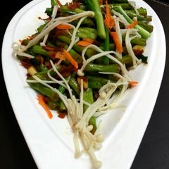 A picture of Teriyaki Green Bean Stir Fry.