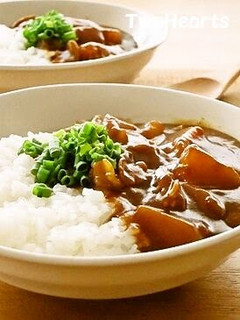 A picture of Daikon Radish and Pork Belly Curry Rice.