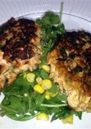 A picture of Fresh Salmon Patties.