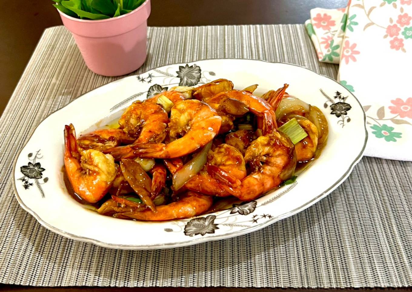 Resep Udang Goreng Mentega, Lezat Sekali