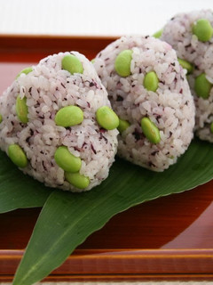 A picture of Colorful Rice Balls with Edamame and Red Shiso.