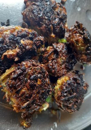 বাঁধাকপির পকোড়া (bandhakopir pakoda recipe in Bengali) রেসিপির প্রধান ছবি
